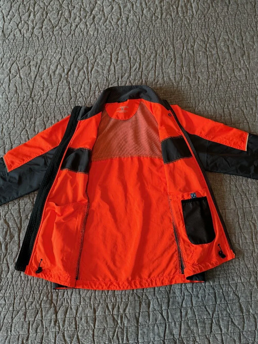 Brooks Running Jacket - Picture 3 of 7